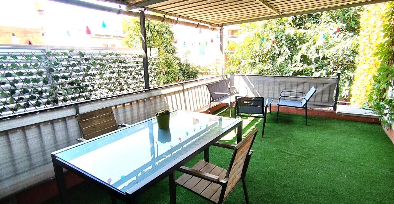 Appartamento Entero Con Terraza En El Centro De Rubí